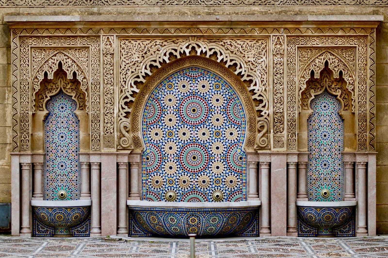 Moroccan zellige architecture
